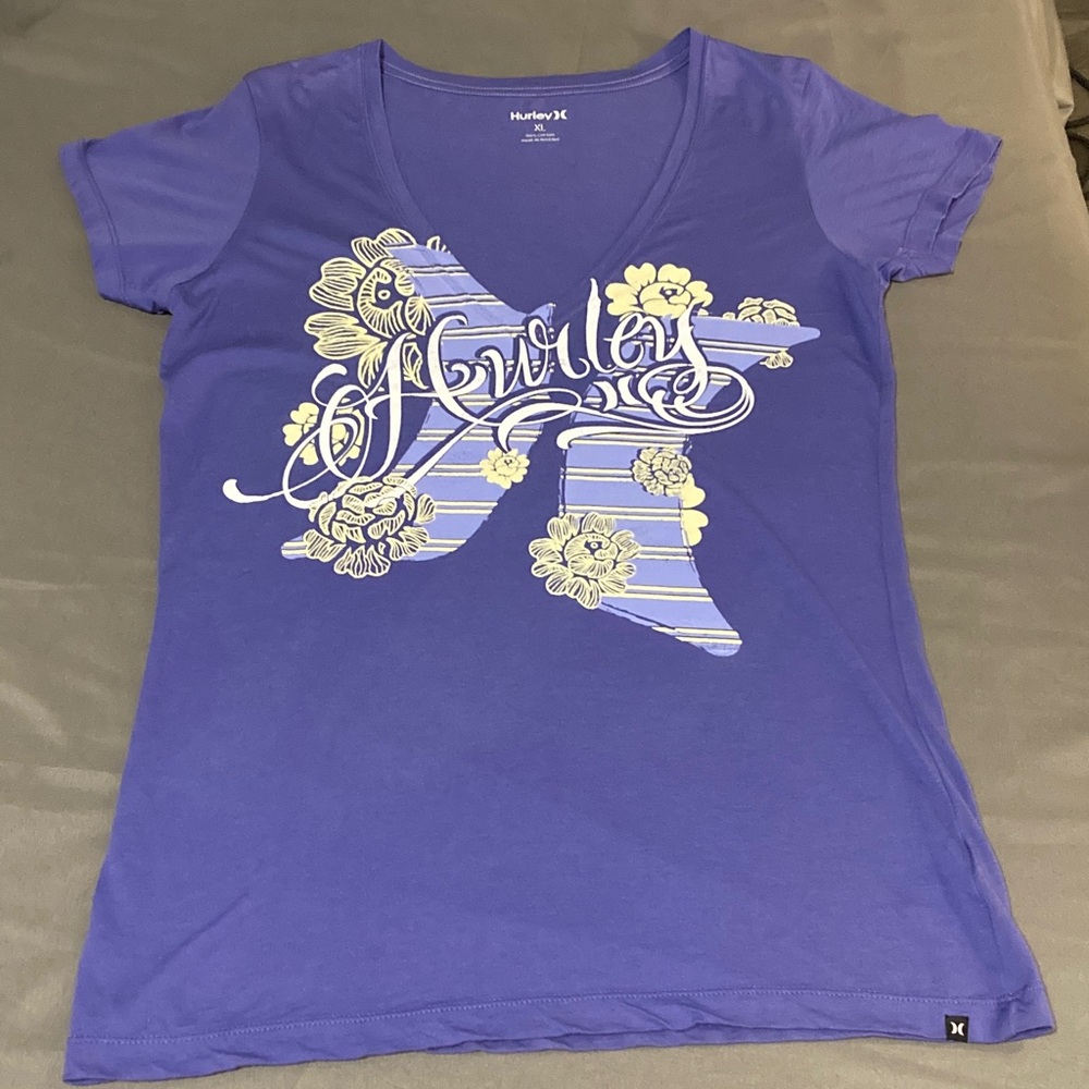 Hurley Women’s Purple Tee with Floral Graphic
